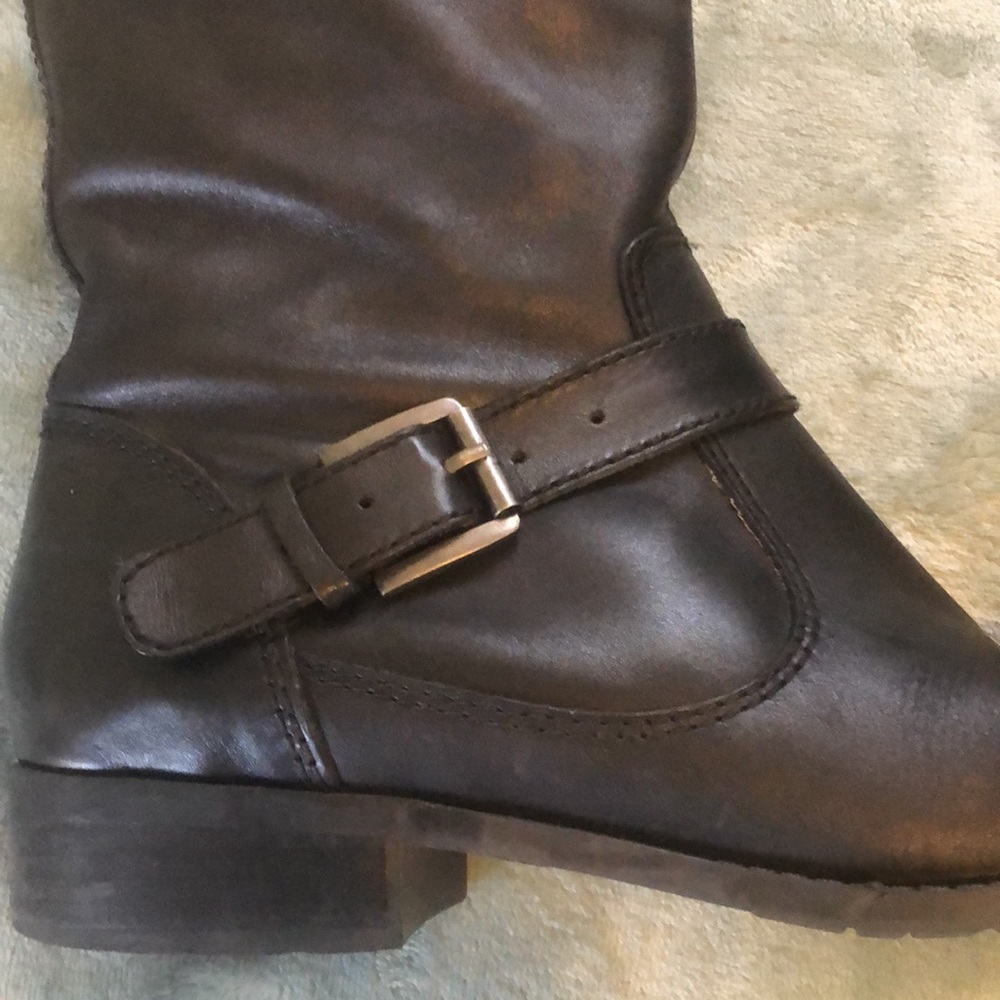 Bandelino Black Side Zip Boot. Size 8 - image 3